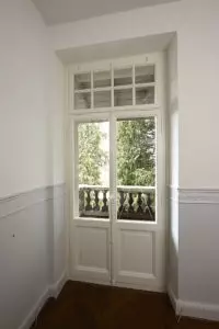 Balkonfenster mit Kaempfer