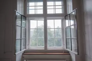 Kastenfenster-Sprossen antikes Glas